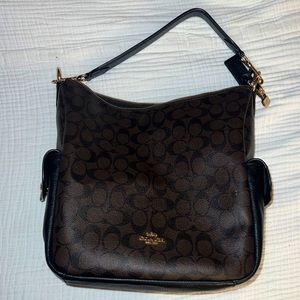 Large Coach Shoulder bag